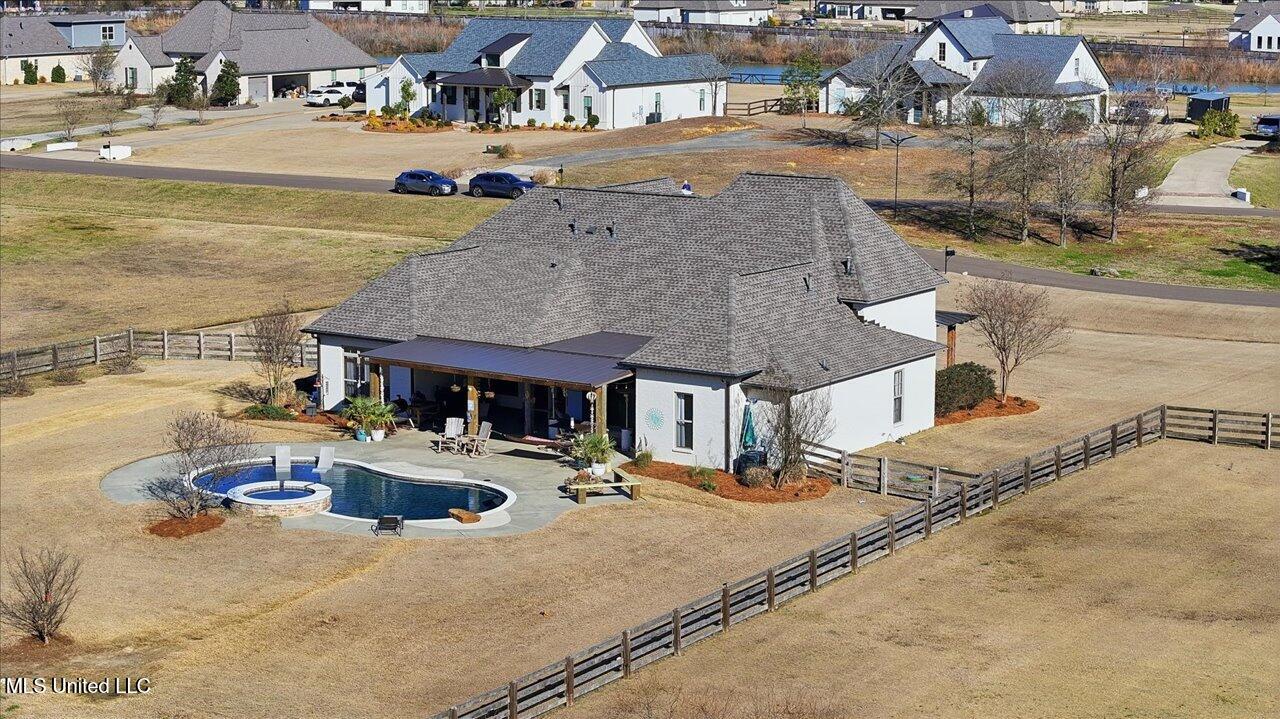 127 Crossview Place Brandon, MS 39047 - Photo 90 of 94 90-127 Crossview Pl _ Home Tours MS