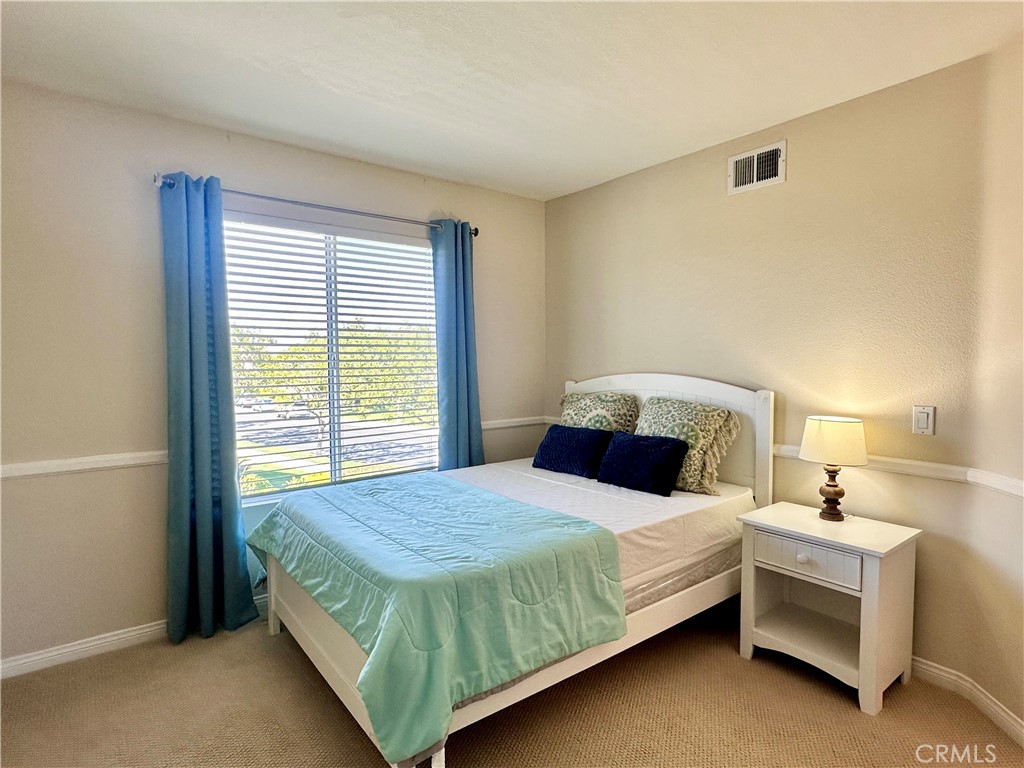 2 Altezza Irvine, CA 92606 - Photo 17 of 26