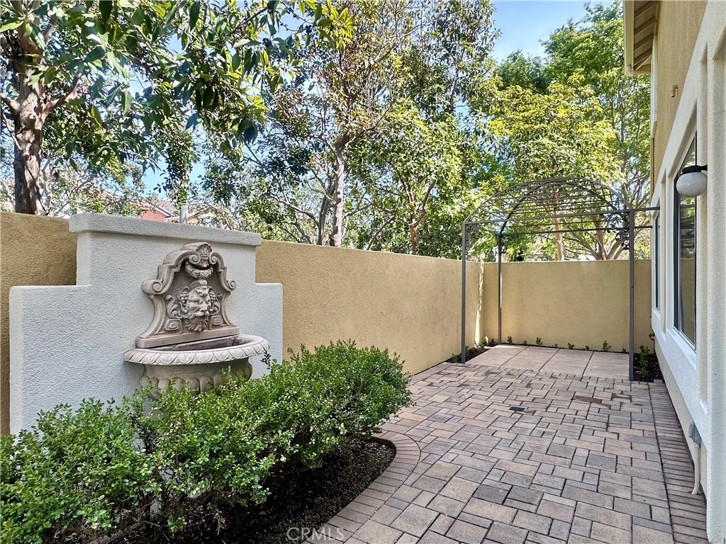 2 Altezza Irvine, CA 92606 - Photo 25 of 26