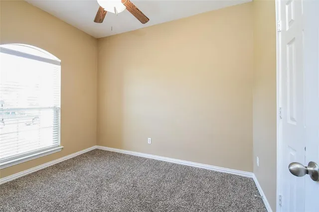 $1,825 | 260 Edison Lane, Crowley, TX 76036