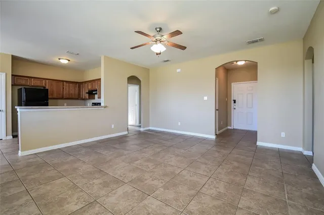 $1,825 | 260 Edison Lane, Crowley, TX 76036