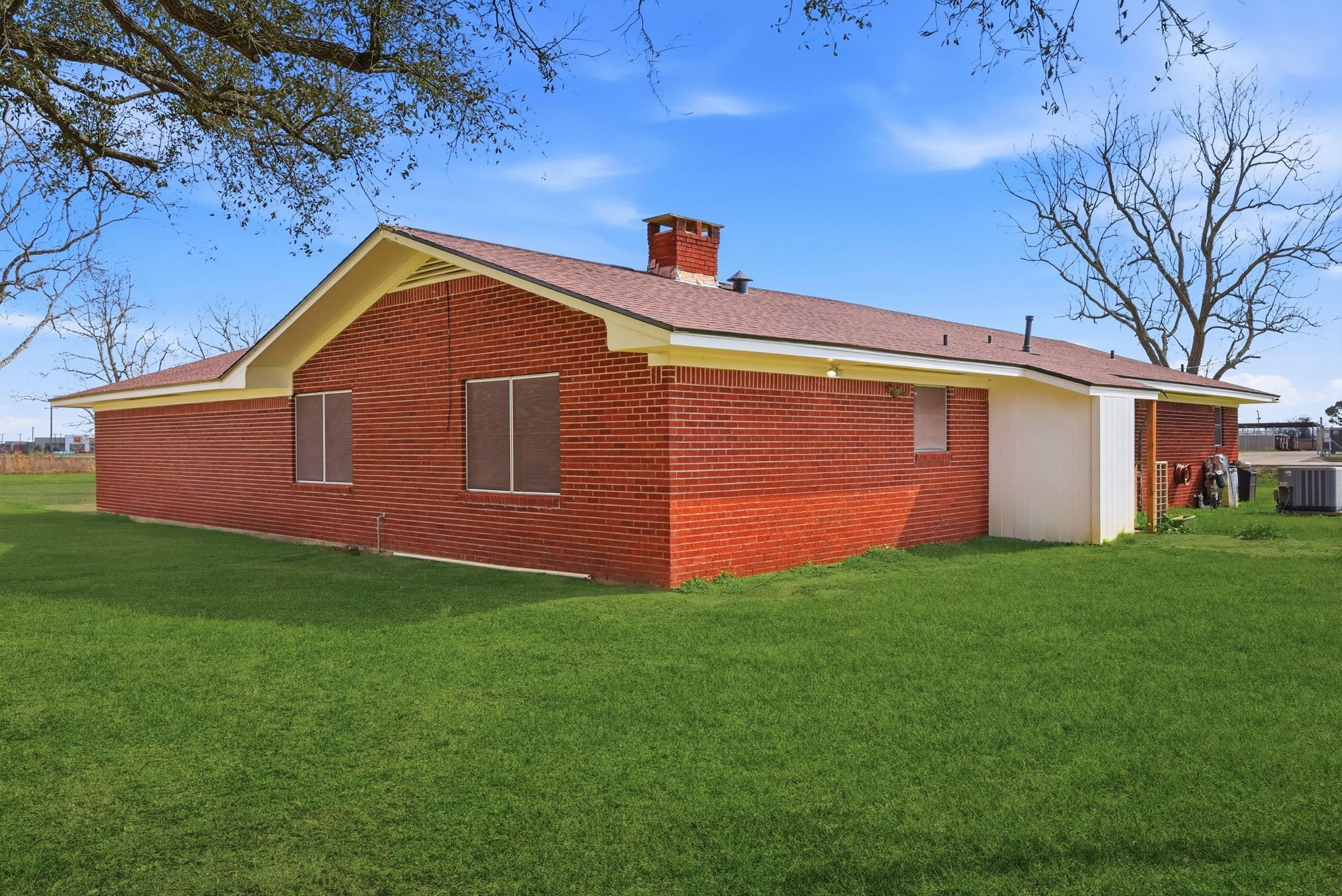 1839 West Henderson Road Angleton, TX 77515 - Photo 29 of 50