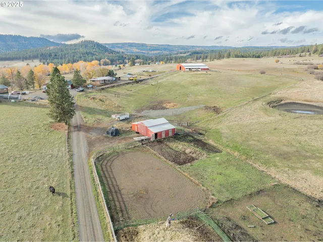 $850,000 | 71564 Palmer Junction Road, Elgin, OR 97827