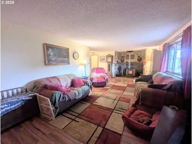 $850,000 | 71564 Palmer Junction Road, Elgin, OR 97827