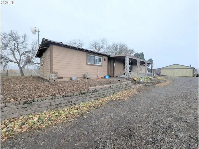 $850,000 | 71564 Palmer Junction Road, Elgin, OR 97827