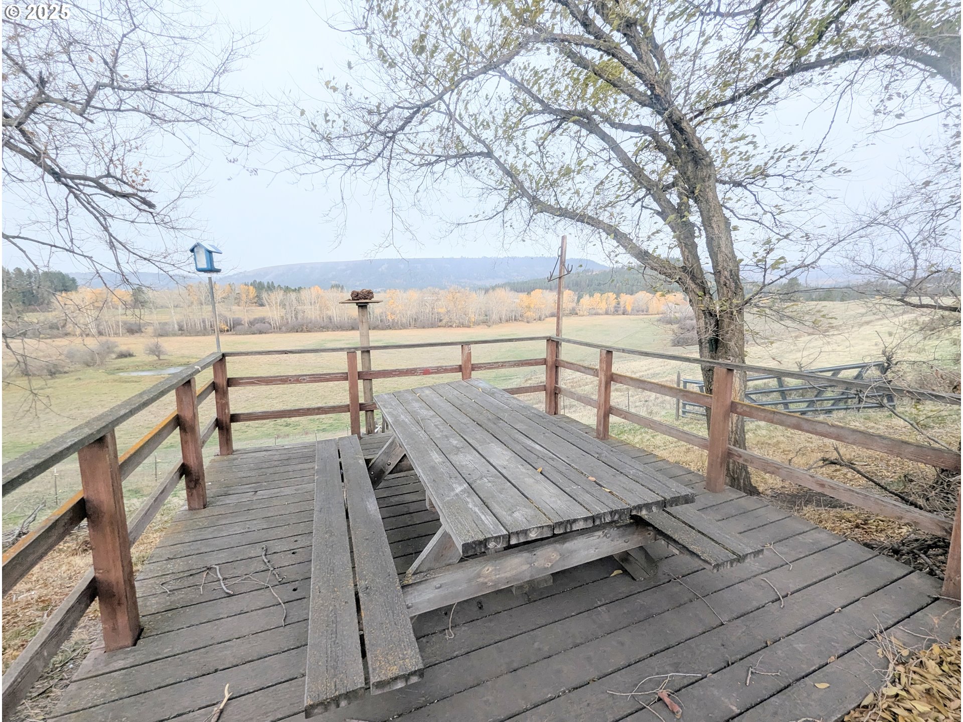 71564 Palmer Junction Road Elgin, OR 97827 - Photo 38 of 40 a view of outdoor space with seating space