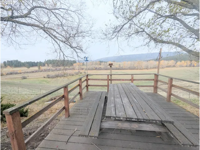$850,000 | 71564 Palmer Junction Road, Elgin, OR 97827