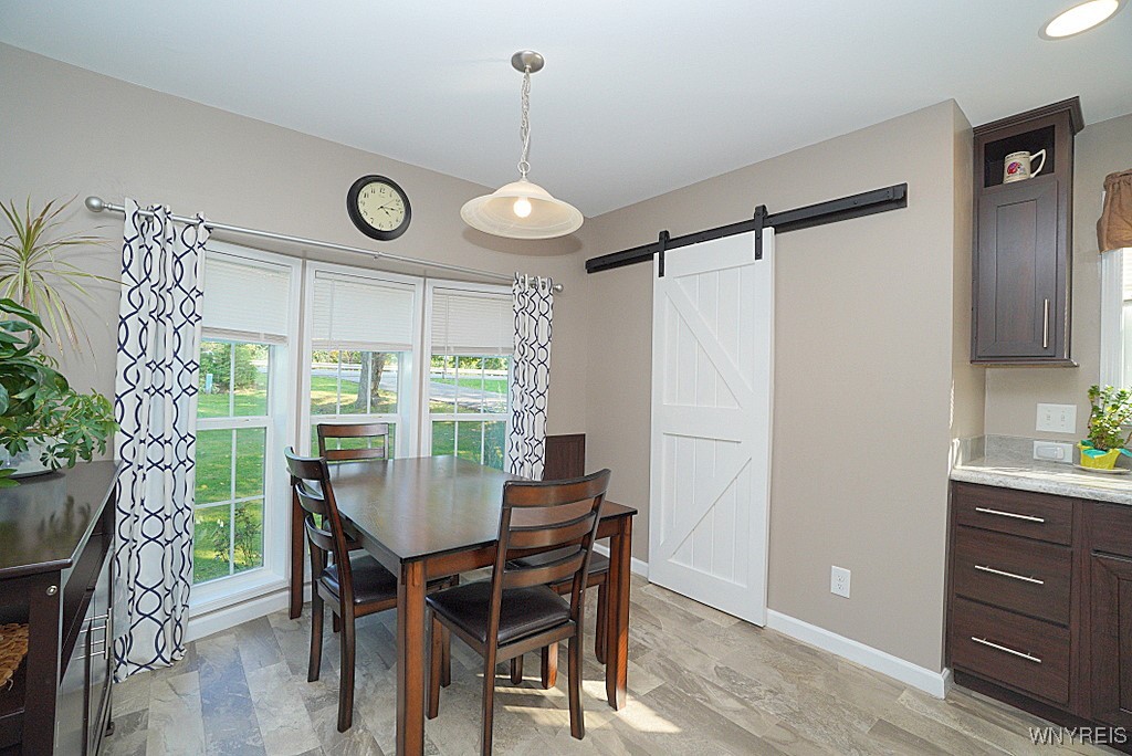 6276 Bear Ridge Road Pendleton, NY 14094 - Photo 11 of 26