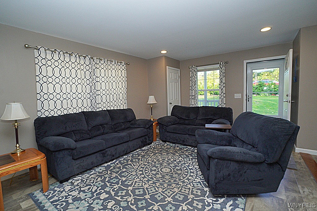 6276 Bear Ridge Road Pendleton, NY 14094 - Photo 14 of 26