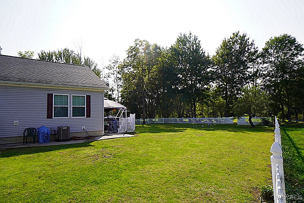 6276 Bear Ridge Road Pendleton, NY 14094 - Photo 25 of 26