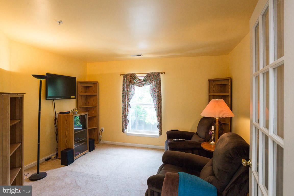 8110 Foxhall Road Clinton, MD 20735 - Photo 13 of 30 Bedroom (Master)