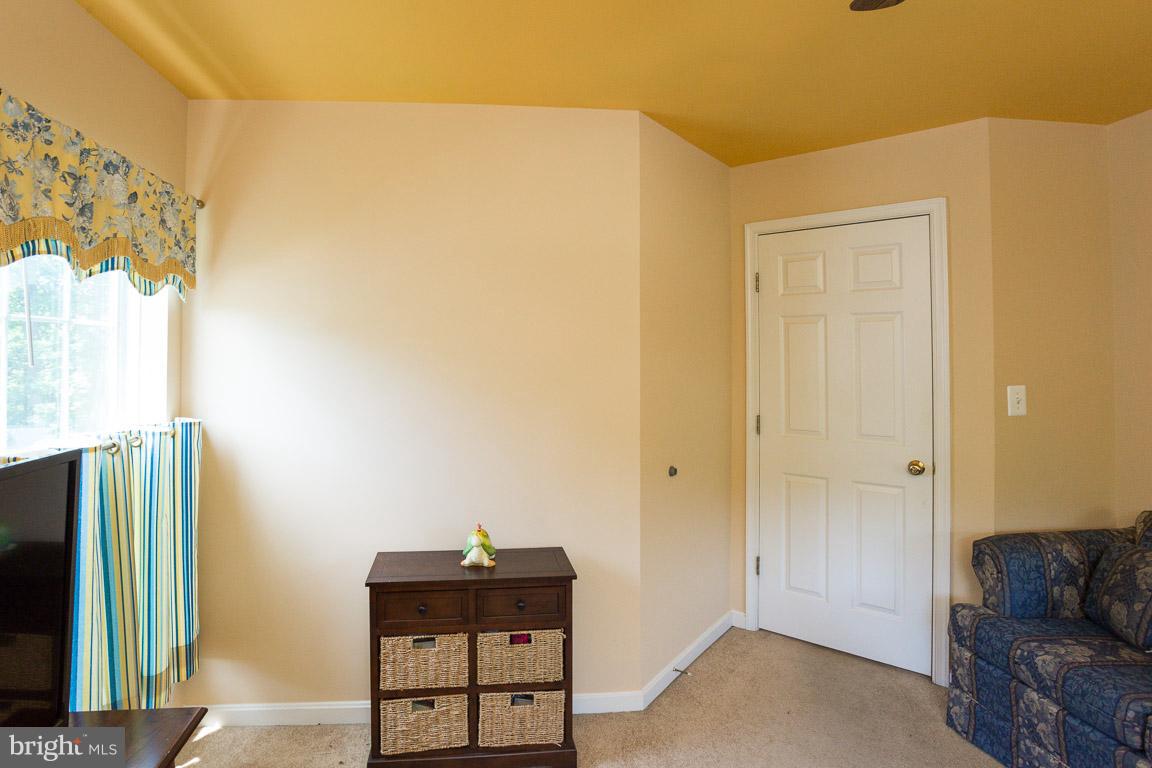 8110 Foxhall Road Clinton, MD 20735 - Photo 19 of 30 Bedroom