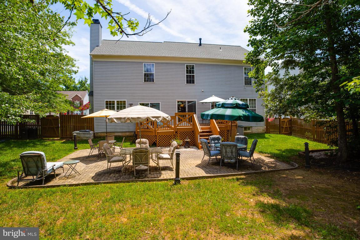 8110 Foxhall Road Clinton, MD 20735 - Photo 27 of 30 Exterior (Rear)
