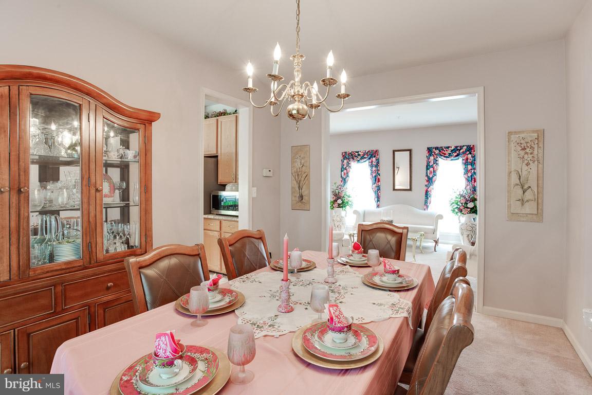 8110 Foxhall Road Clinton, MD 20735 - Photo 7 of 30 Dining Room