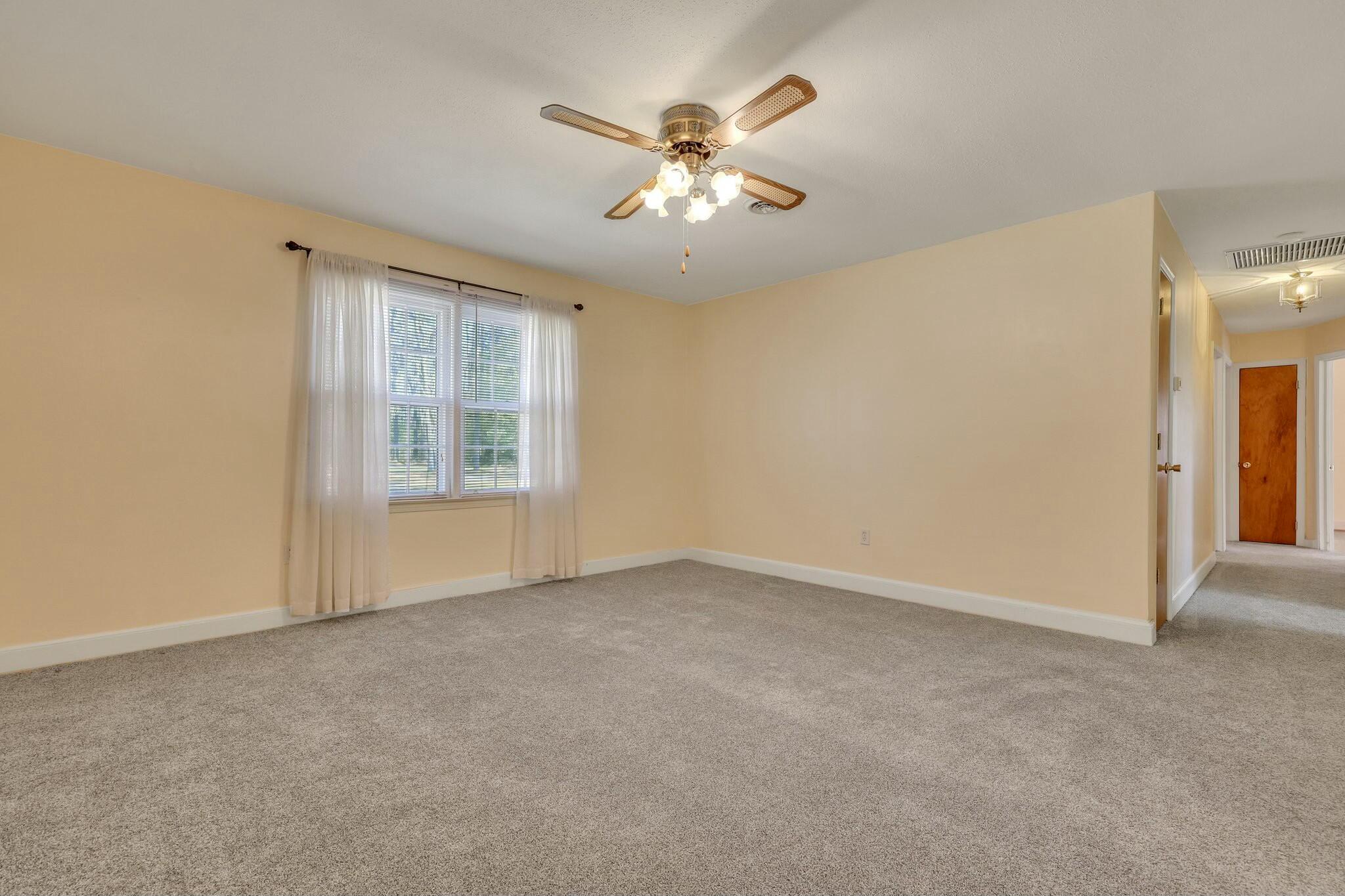 209 Fenwick Road Walterboro, SC 29488 - Photo 23 of 43 tempImageJ9x192