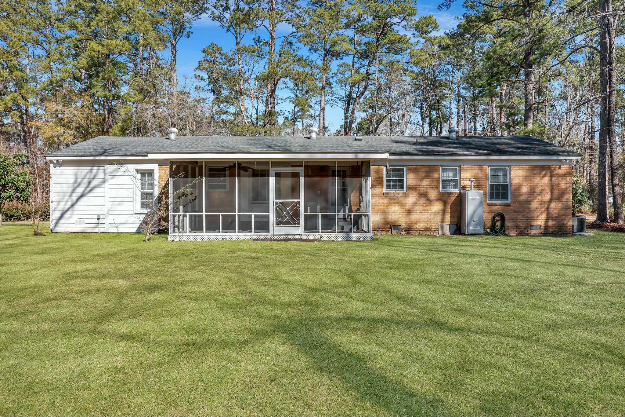 209 Fenwick Road Walterboro, SC 29488 - Photo 37 of 43 tempImagemNP4Bb
