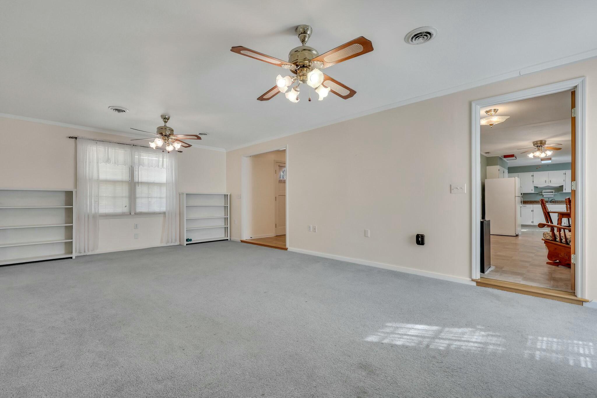 209 Fenwick Road Walterboro, SC 29488 - Photo 8 of 43 tempImageiaKNHd