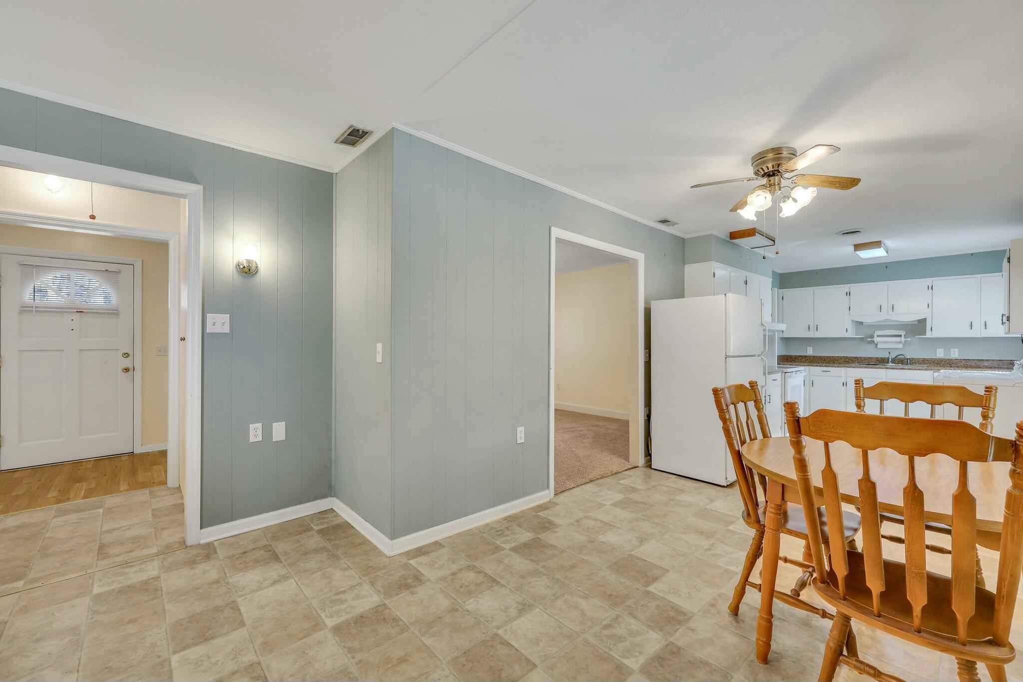 209 Fenwick Road Walterboro, SC 29488 - Photo 9 of 43 tempImageE506Ai