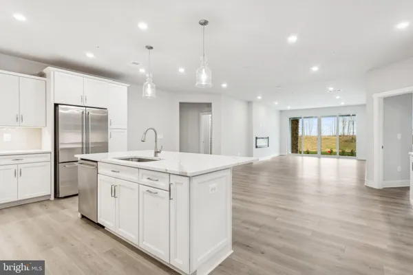 $649,990 | 102 Boatswain Way, Unit 2912, Chester, MD 21619