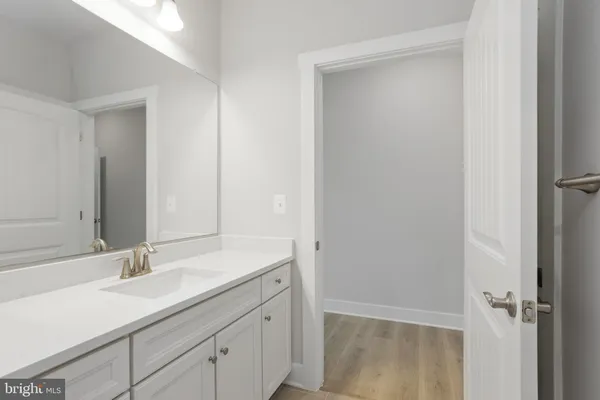 $649,990 | 102 Boatswain Way, Unit 2912, Chester, MD 21619