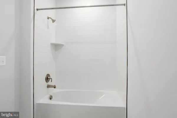 $649,990 | 102 Boatswain Way, Unit 2912, Chester, MD 21619