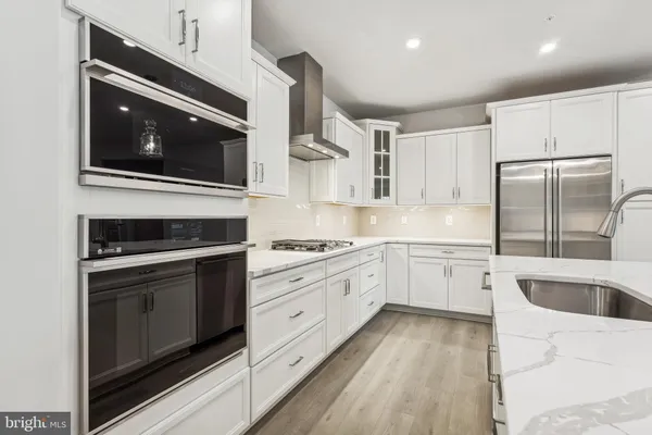 $649,990 | 102 Boatswain Way, Unit 2912, Chester, MD 21619