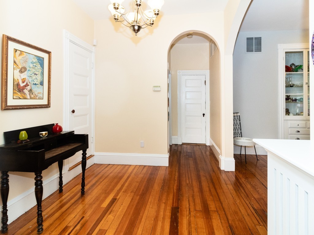 32 Adelaide Street, Unit 1 Boston, MA 02130 - Photo 5 of 25 Gallery Image 5