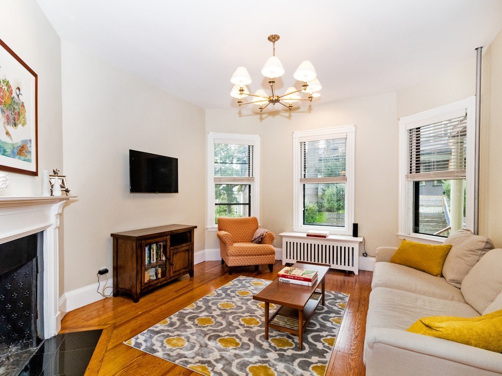 32 Adelaide Street, Unit 1 Boston, MA 02130 - Photo 8 of 25 Gallery Image 8
