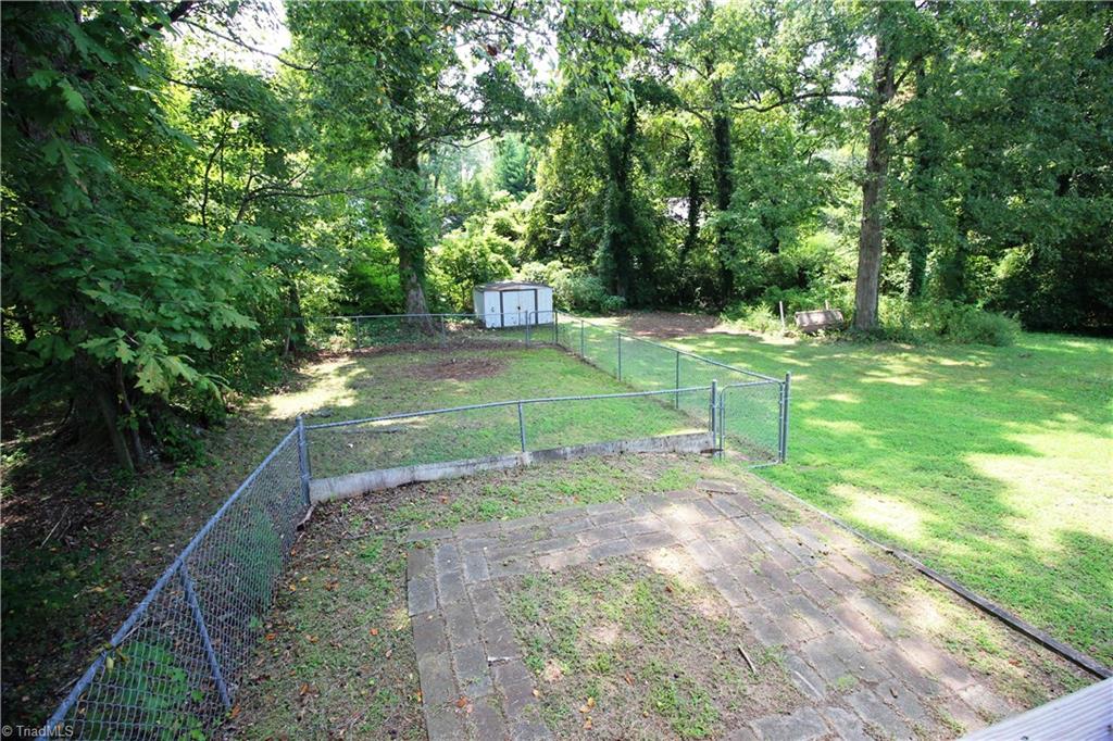 622 Woodlawn Road High Point, NC 27265 - Photo 3 of 7