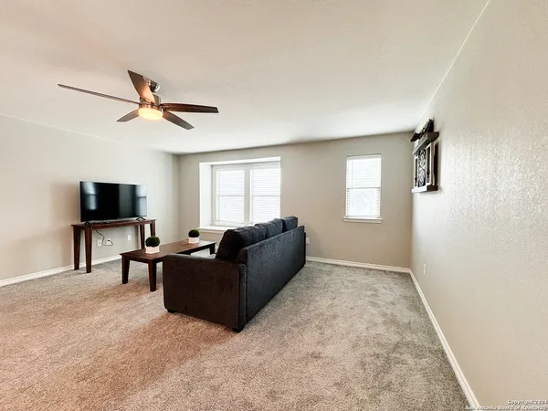 $3,300 | 8134 Emmeline Drive, Boerne, TX 78015