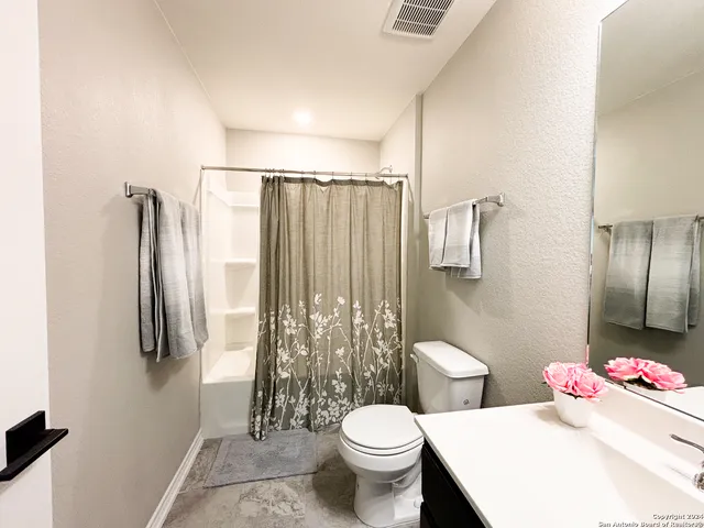 $3,550 | 8134 Emmeline Drive, Boerne, TX 78015