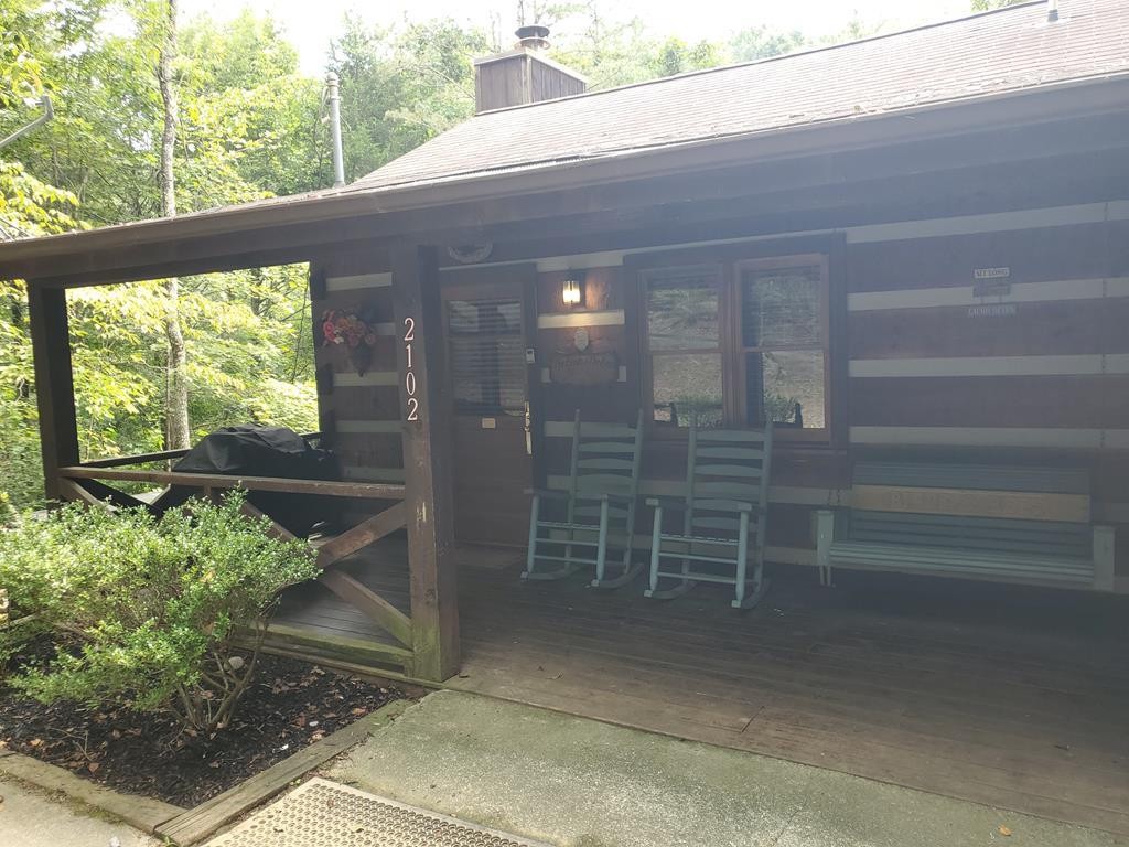 2102 Walt Price Road Sevierville, TN 37876 - Photo 1 of 23