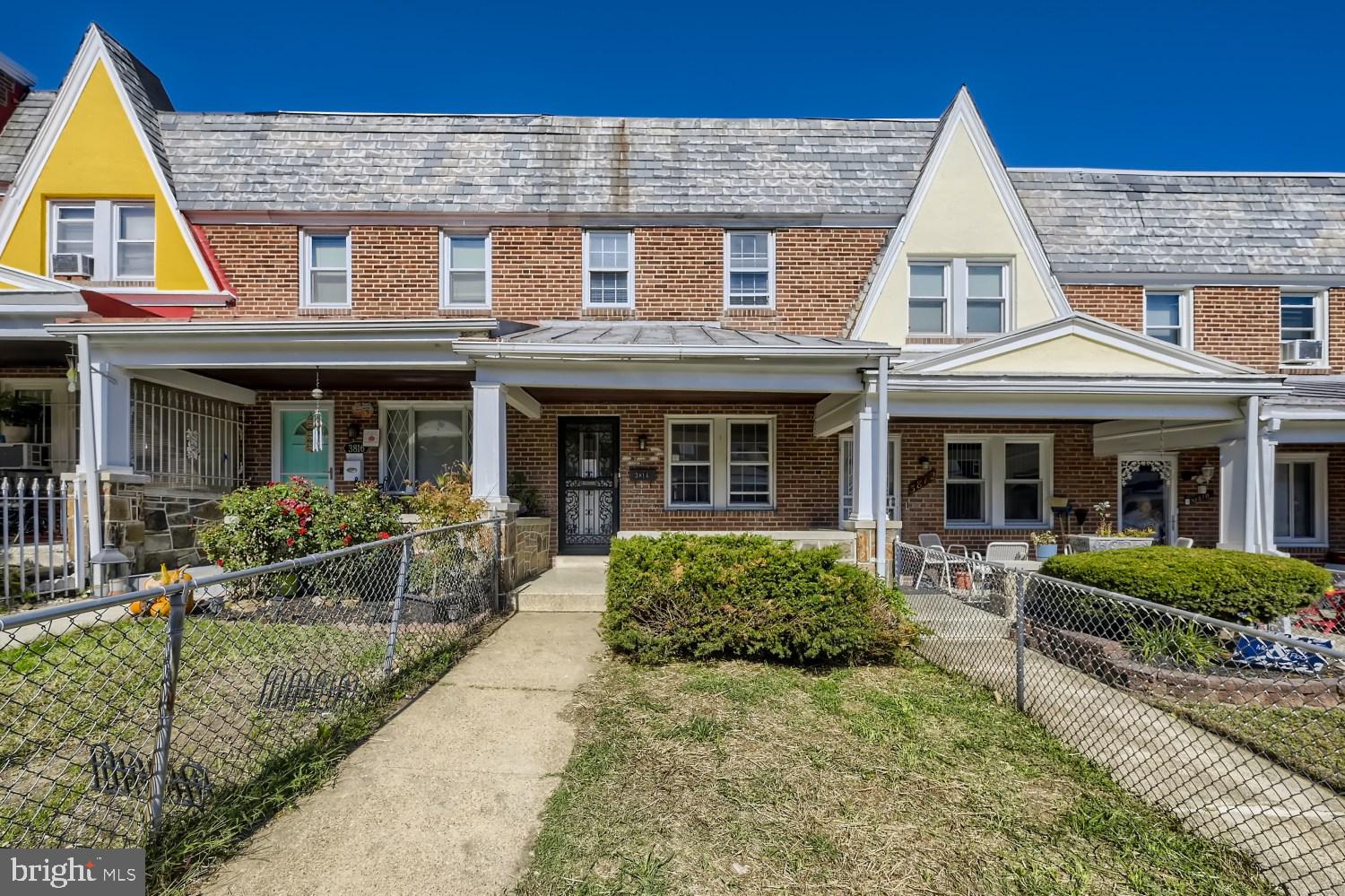 3814 Woodridge Road Baltimore, MD 21229 - Photo 1 of 17
