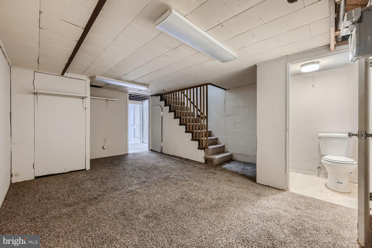 3814 Woodridge Road Baltimore, MD 21229 - Photo 13 of 17