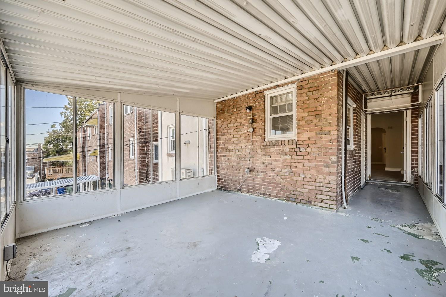 3814 Woodridge Road Baltimore, MD 21229 - Photo 15 of 17