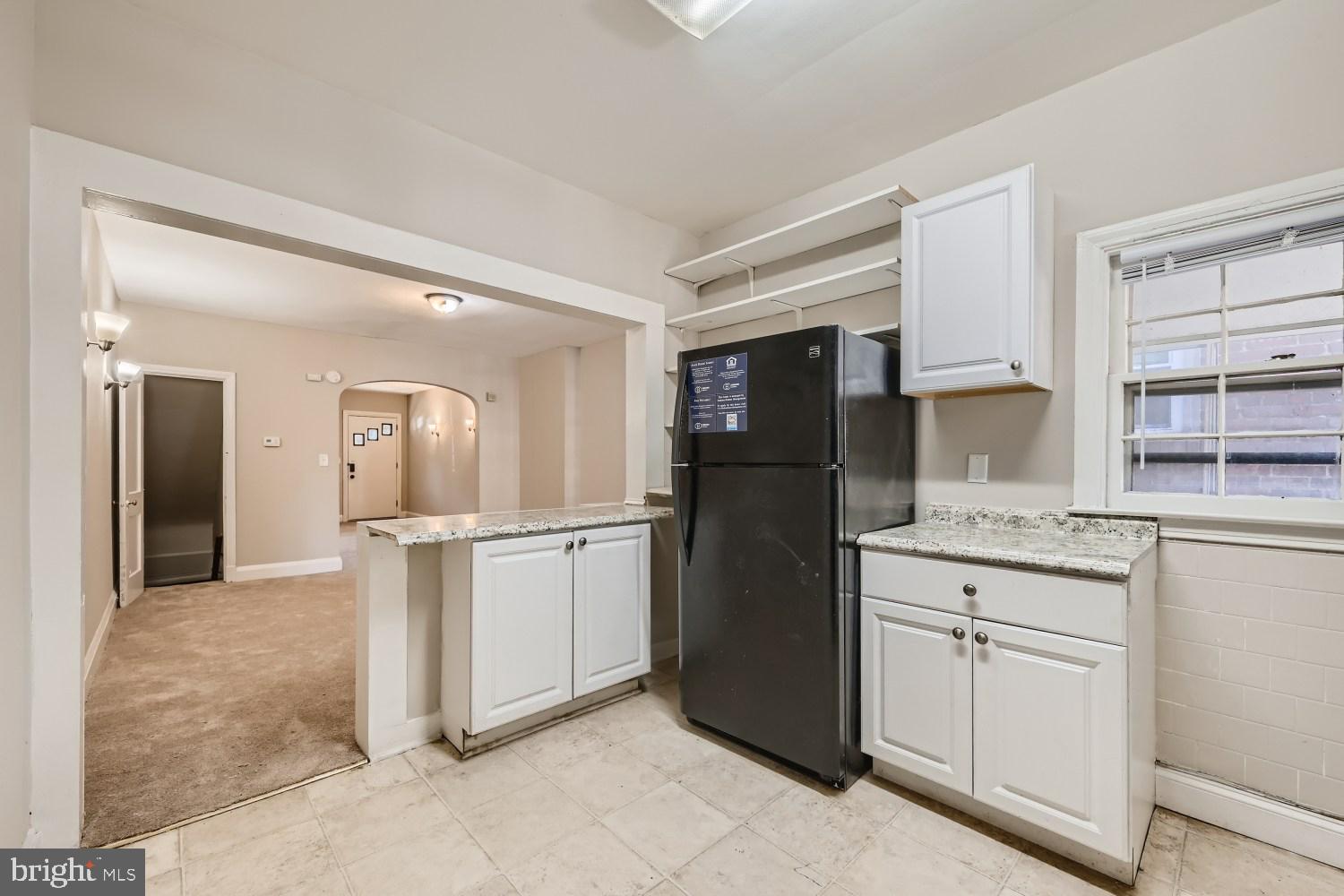 3814 Woodridge Road Baltimore, MD 21229 - Photo 7 of 17