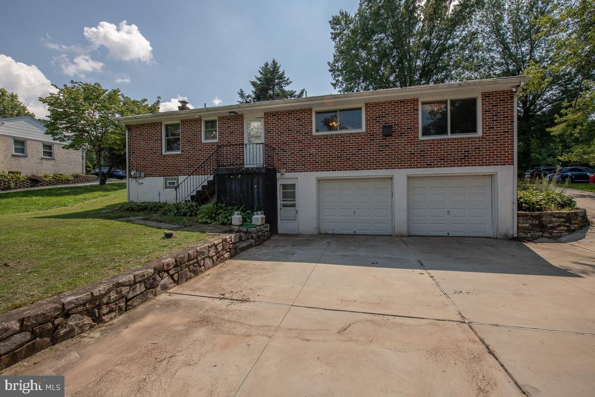 92 East 7 Stars Road Phoenixville, PA 19460 - Photo 22 of 24 Back of House