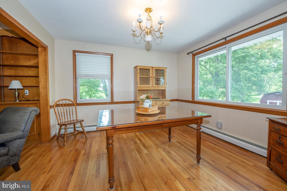 92 East 7 Stars Road Phoenixville, PA 19460 - Photo 5 of 24 Dining Room