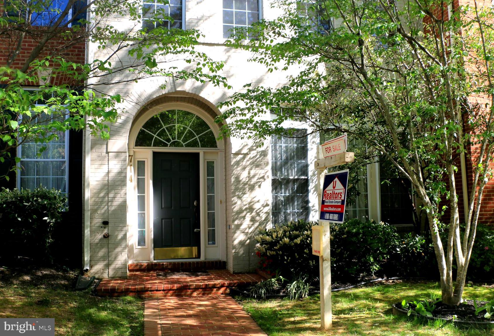 714 Ridgemont Avenue Rockville, MD 20850 - Photo 3 of 46 Front Door