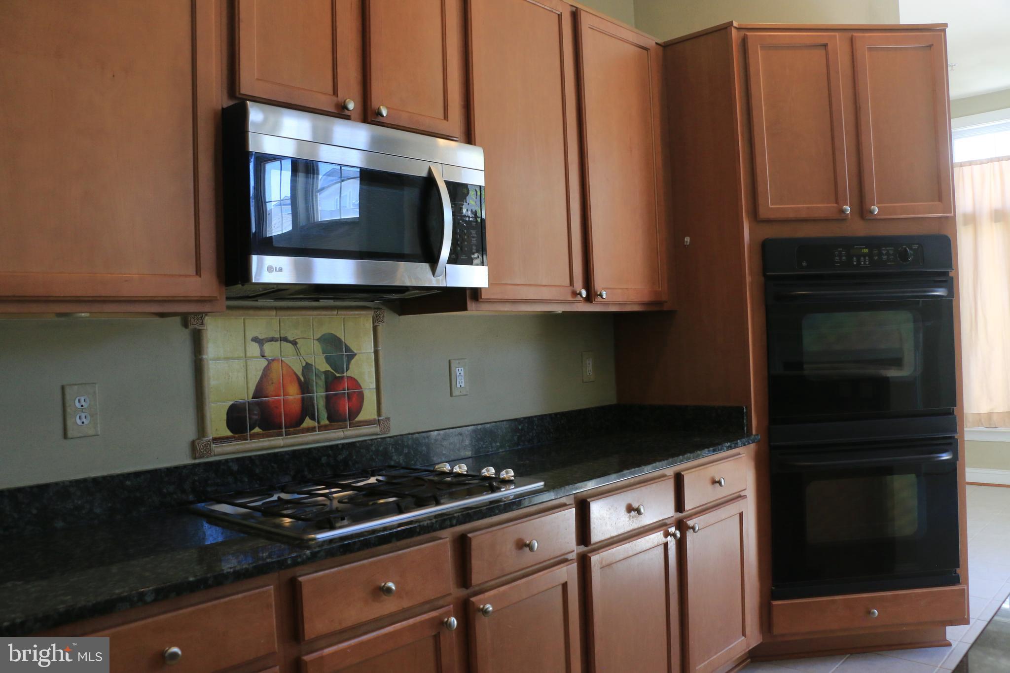 714 Ridgemont Avenue Rockville, MD 20850 - Photo 10 of 46 Kitchen