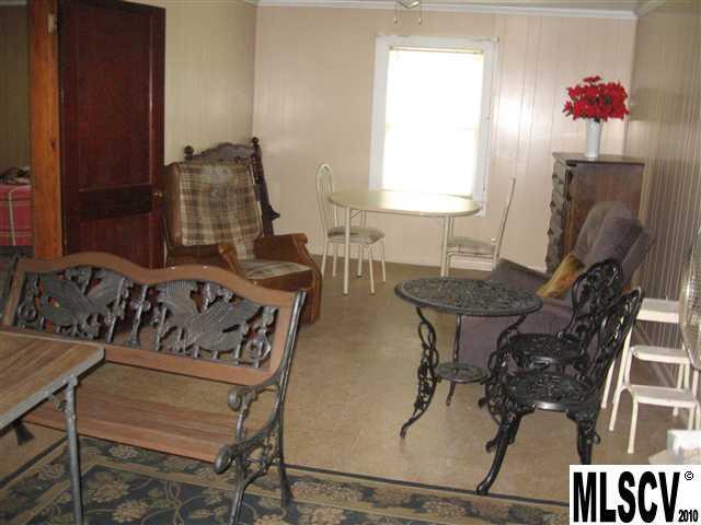 8991 Weaver Road Hildebran, NC 28637 - Photo 6 of 18 Gallery Image 6