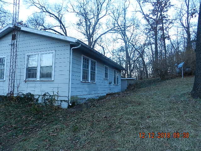 214 Ems R4 Lane Pierceton, IN 46562 - Photo 2 of 16 Gallery Image 2