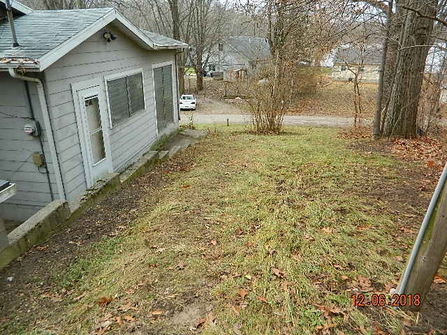 214 Ems R4 Lane Pierceton, IN 46562 - Photo 5 of 16 Gallery Image 5