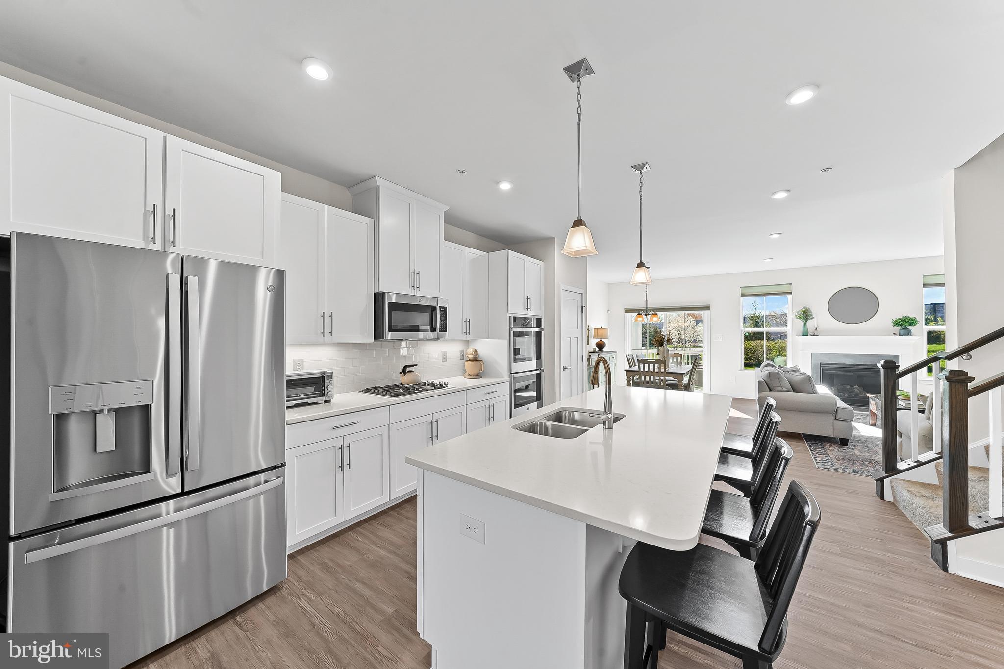 714 Cascade Way Kennett Square, PA 19348 - Photo 6 of 37 Oversized Island