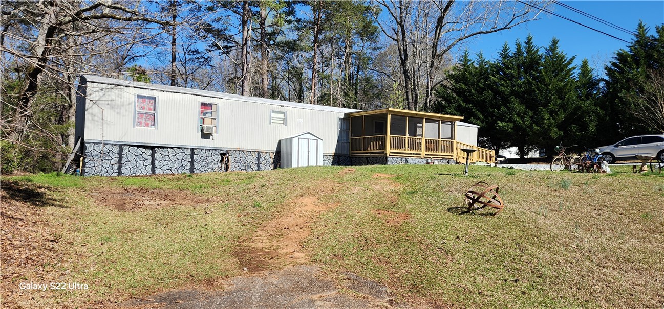 326 Doyle Street Westminster, SC 29693 - Photo 2 of 26 This charming residence offers a peaceful retreat with ample outdoor space.