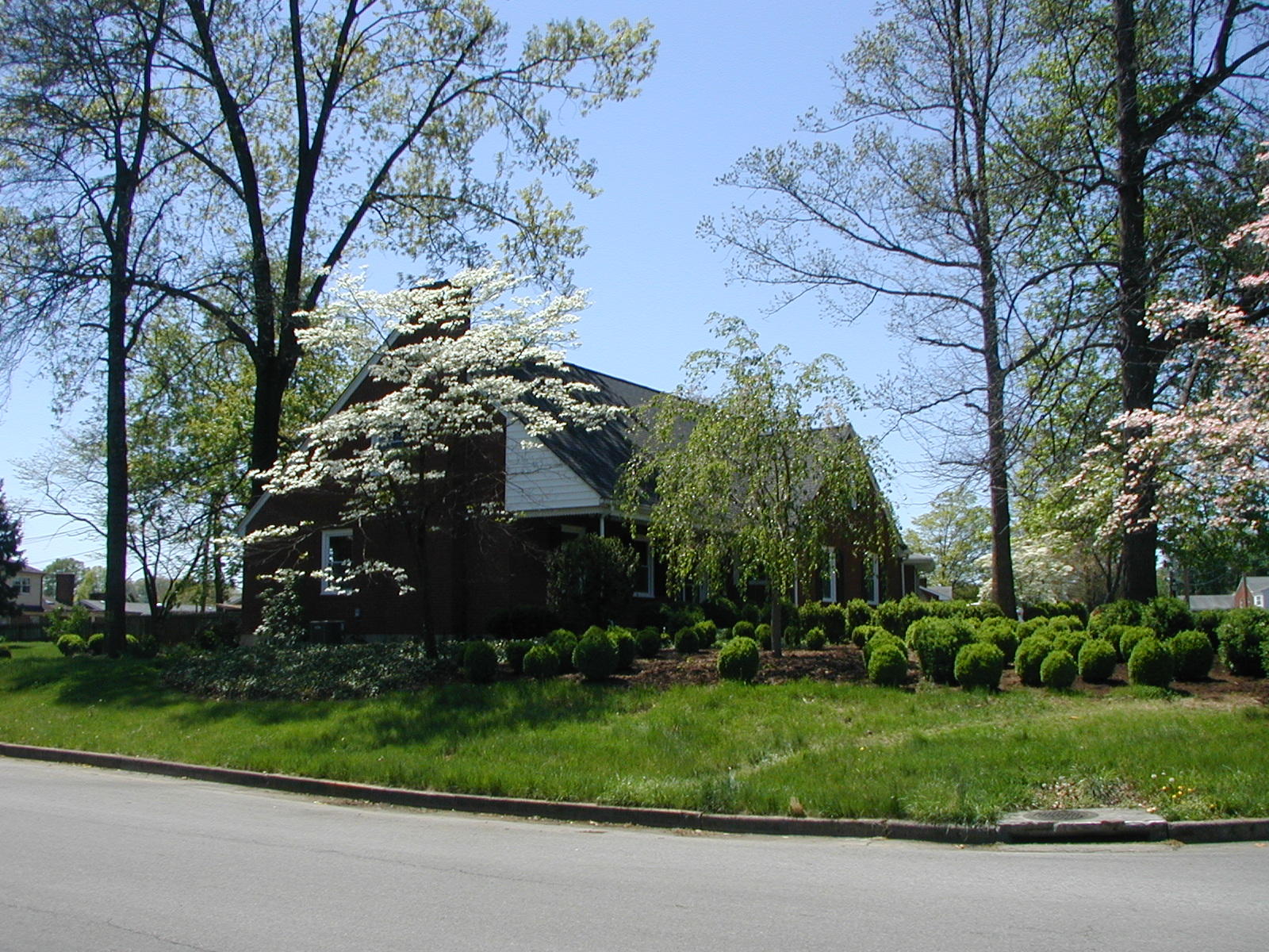3433 Frontier Road Northwest Roanoke, VA 24012 - Photo 3 of 20 Oakland Side