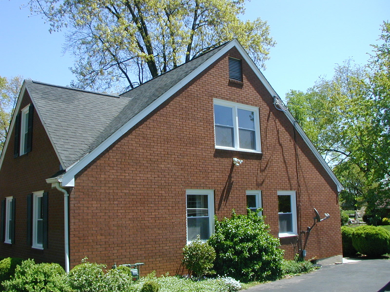 3433 Frontier Road Northwest Roanoke, VA 24012 - Photo 6 of 20 Interior Side