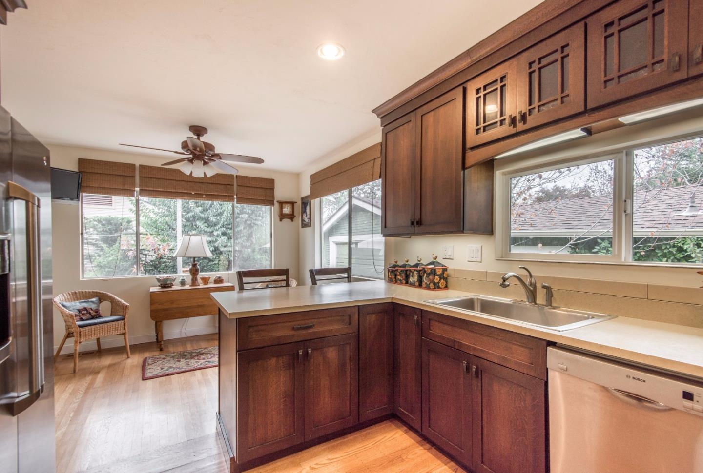 431 Eighth Avenue Menlo Park, CA 94025 - Photo 8 of 21