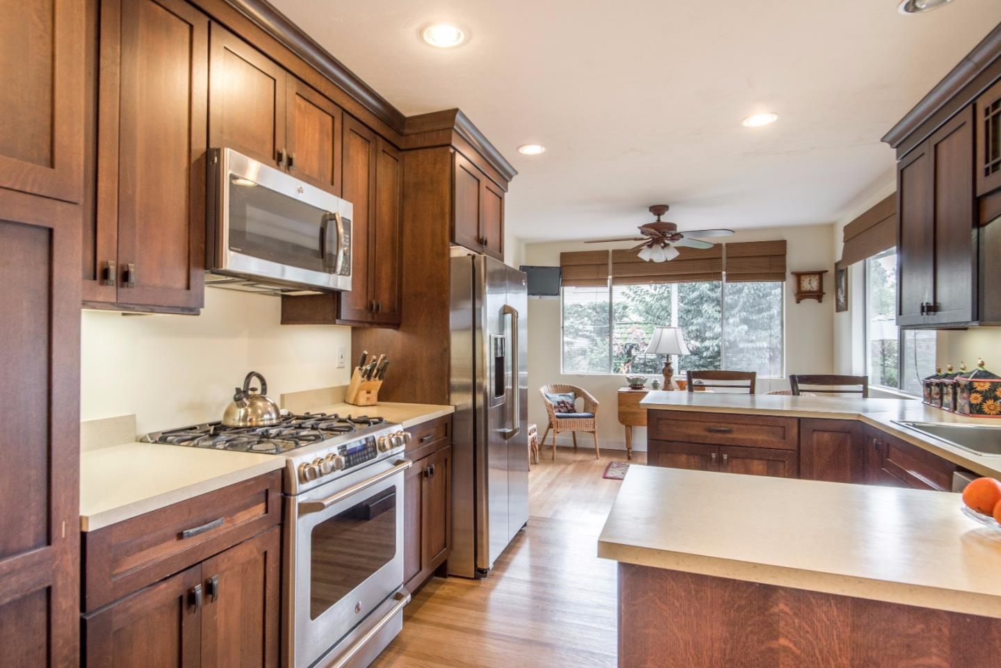 431 Eighth Avenue Menlo Park, CA 94025 - Photo 10 of 21