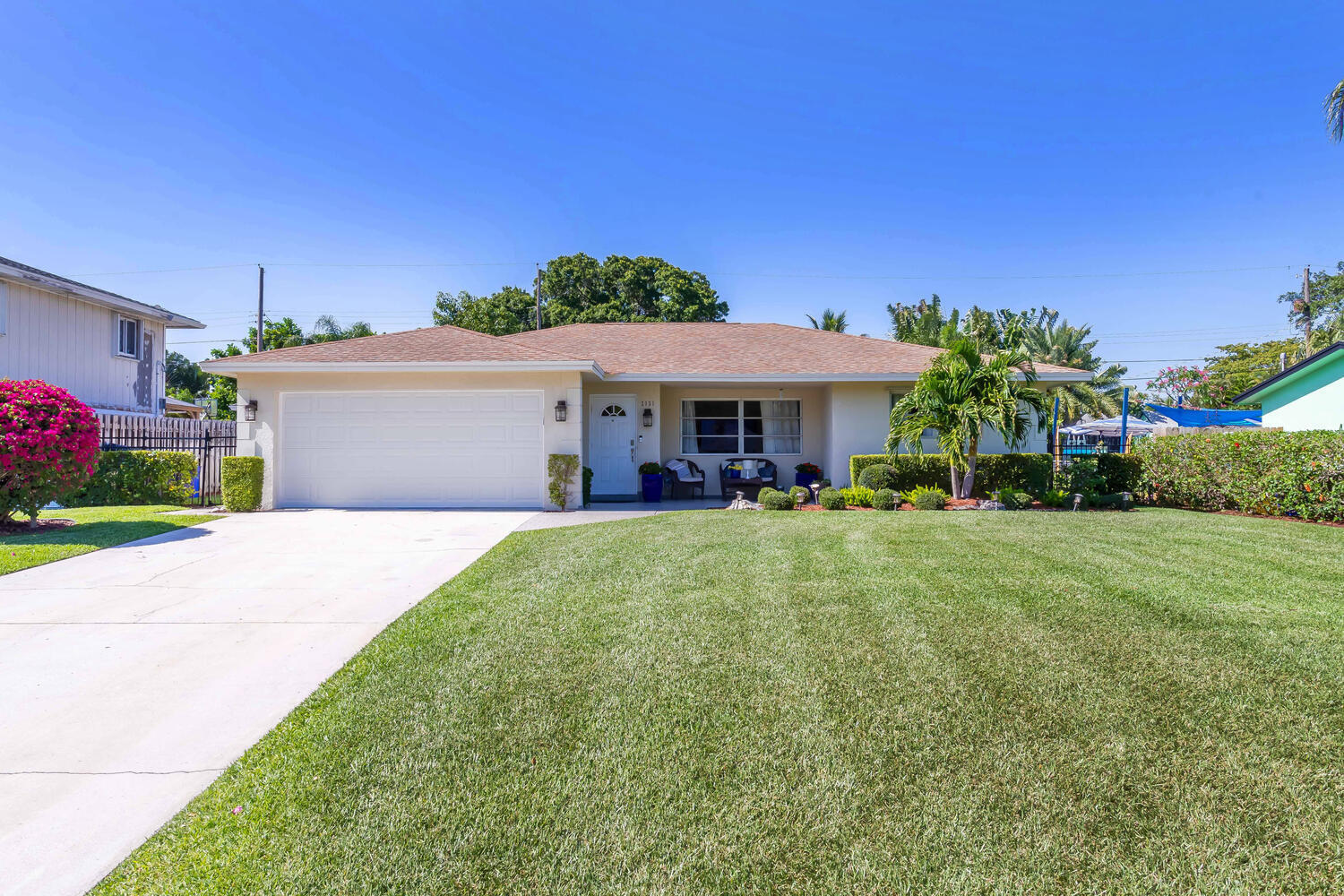 2131 Mark Dr Lake Worth FL-large-036-020